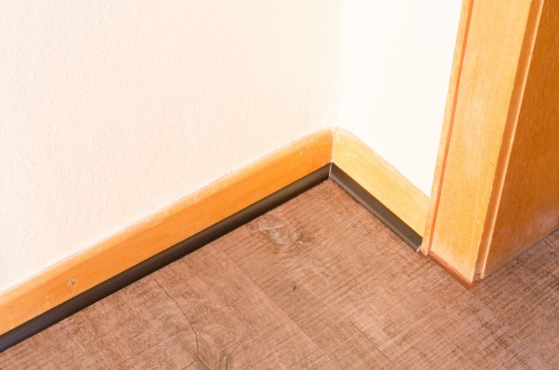 House Molding Installation in Kansas City, KS